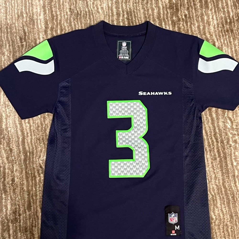 Seattle Seahawks Wilson jersey Youth medium